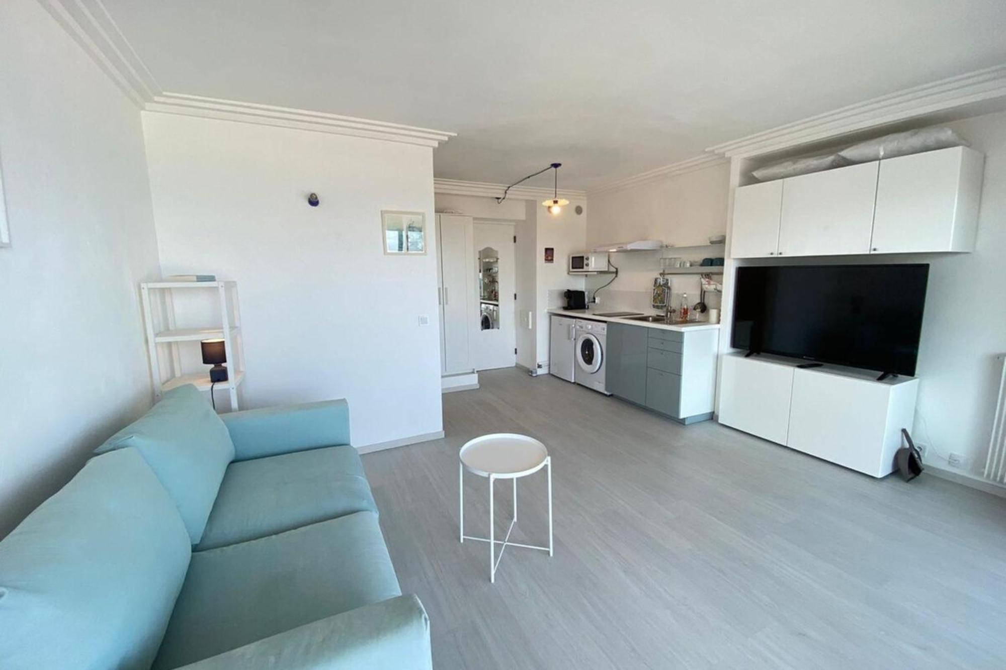 06At1 - Cosy Seaside Studio In An Ideal Location Antibes Eksteriør bilde